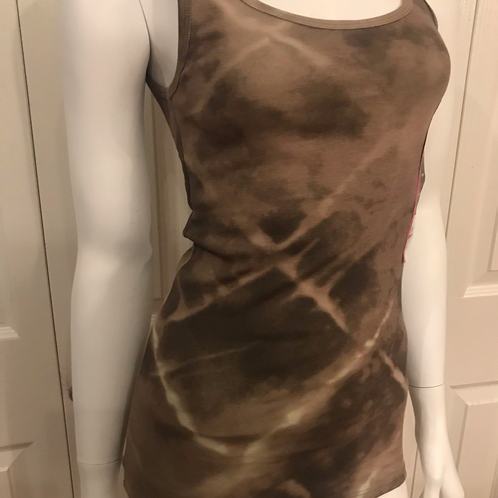 Tank Top - Picture 3 of 3